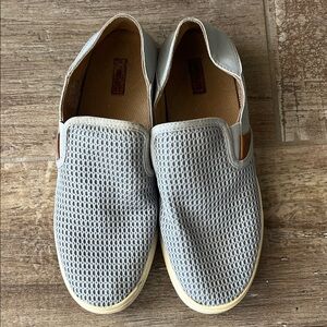 OluKai Women's Slip-On Mesh Moccasins in Light Gray 9.5